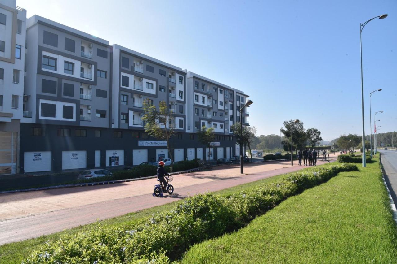 Lovely Apartment With Pool & Gym Kenitra Dış mekan fotoğraf
